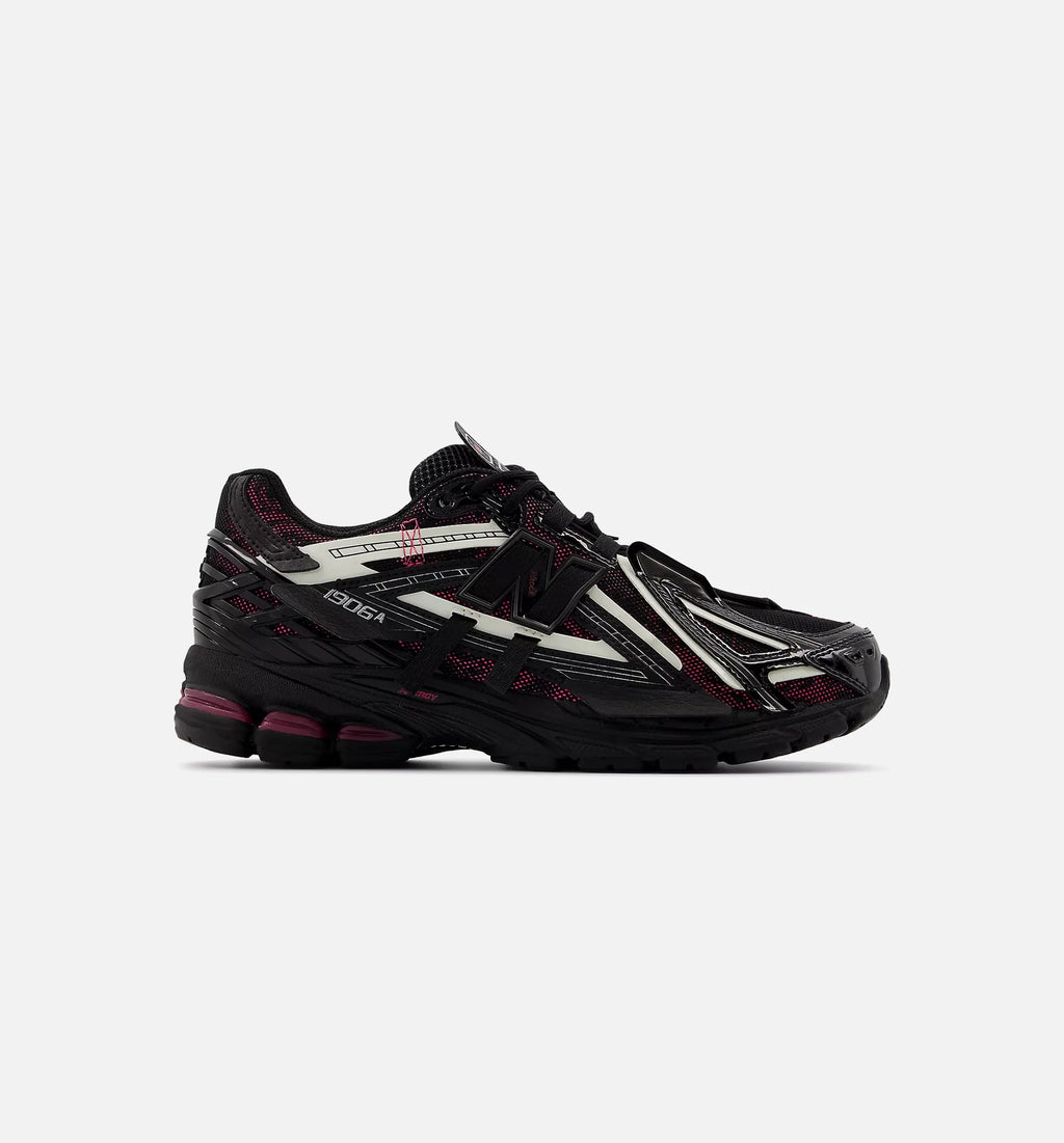 1906A Mens Lifestyle Shoe Black Dragon Berry White