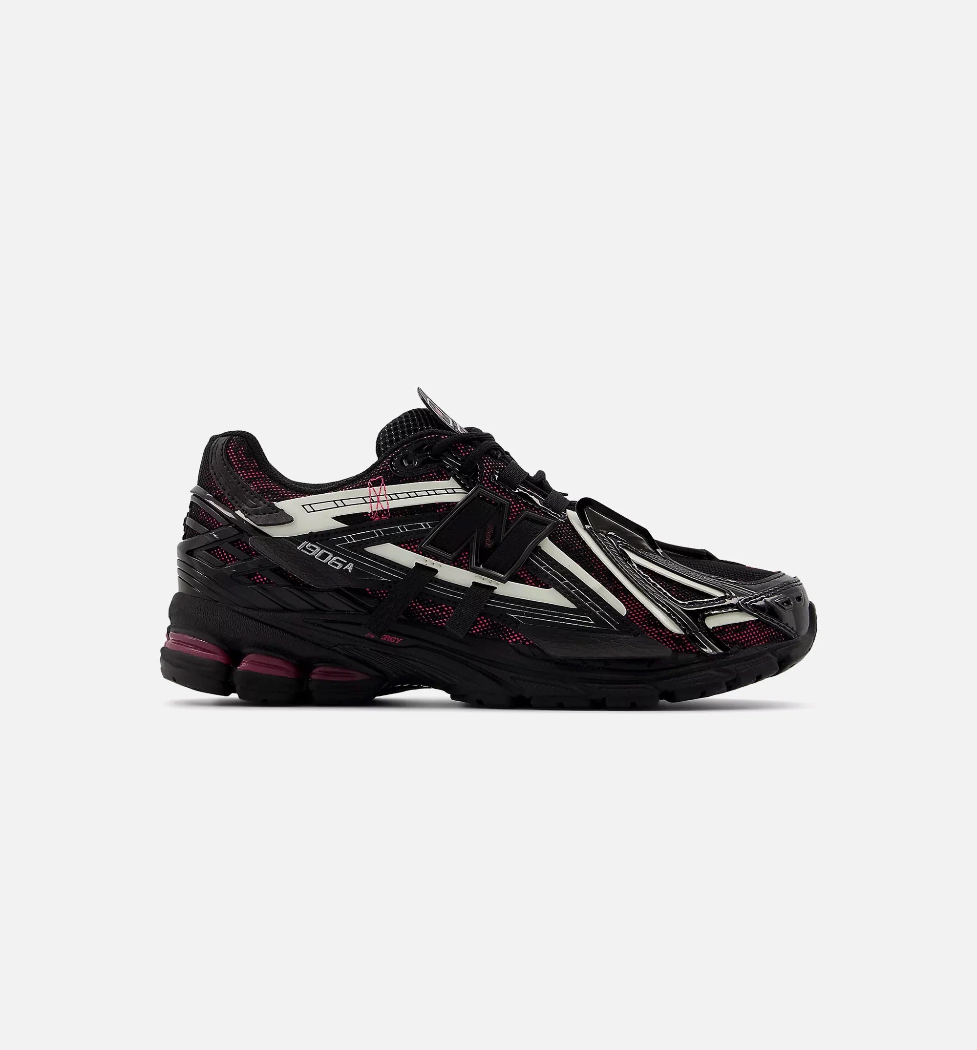 1906A Mens Lifestyle Shoe Black Dragon Berry White