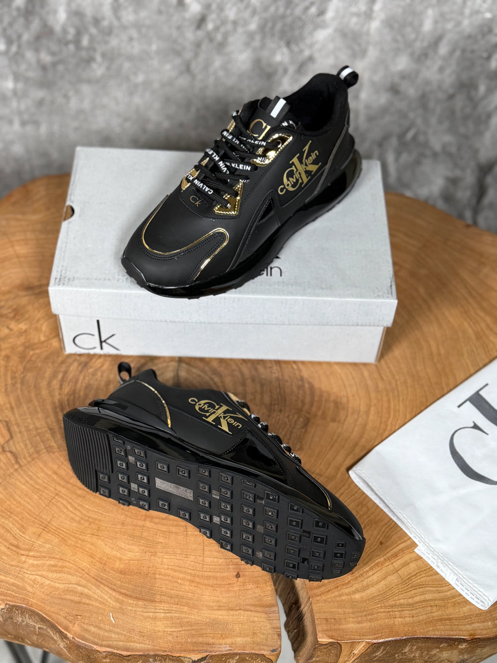 CALVİN KLEIN YENİ MODEL