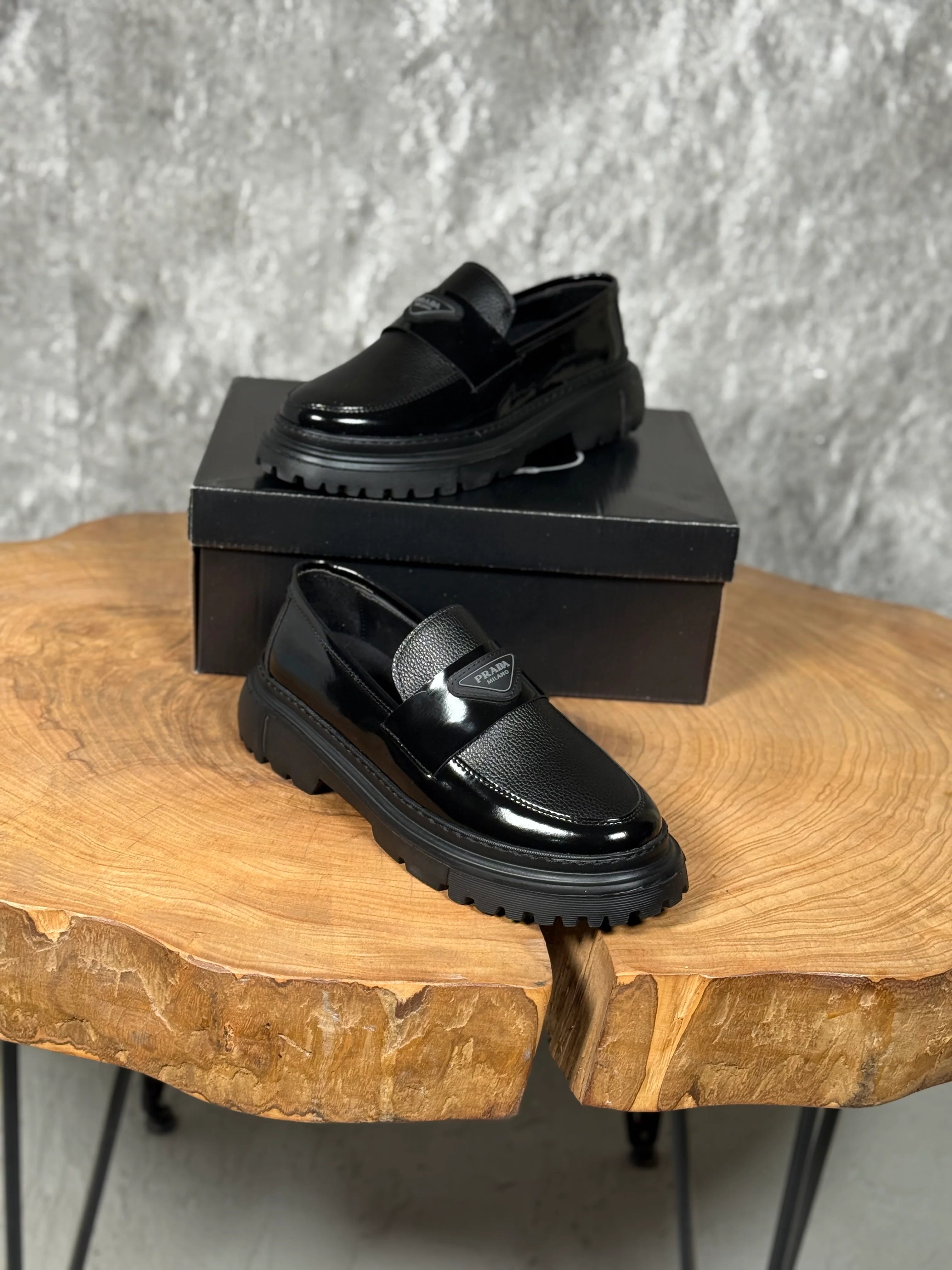 PRADA İTHAL CASUAL MODEL