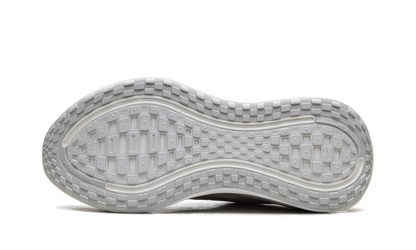 Vomero Plus WMNS"Triple White" HV8154 102
