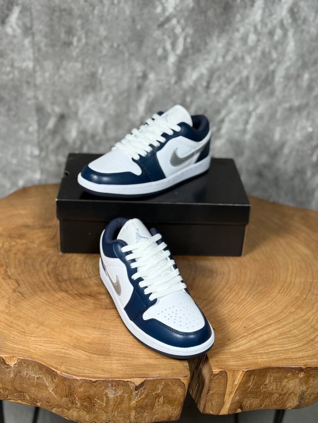 NIKE JORDON MODEL