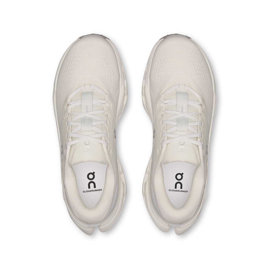 Women's Cloudrunner 3 in White/Ivory