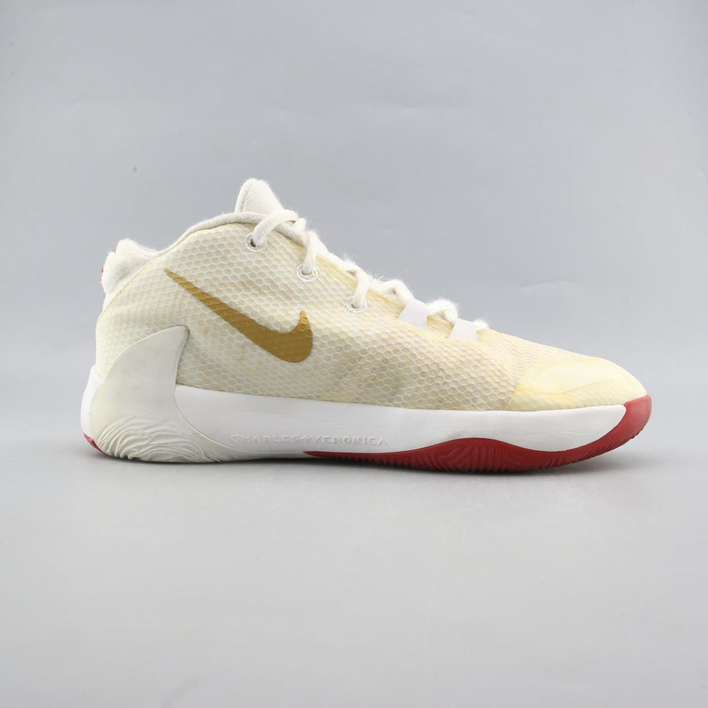 ZOOM FREAK 1