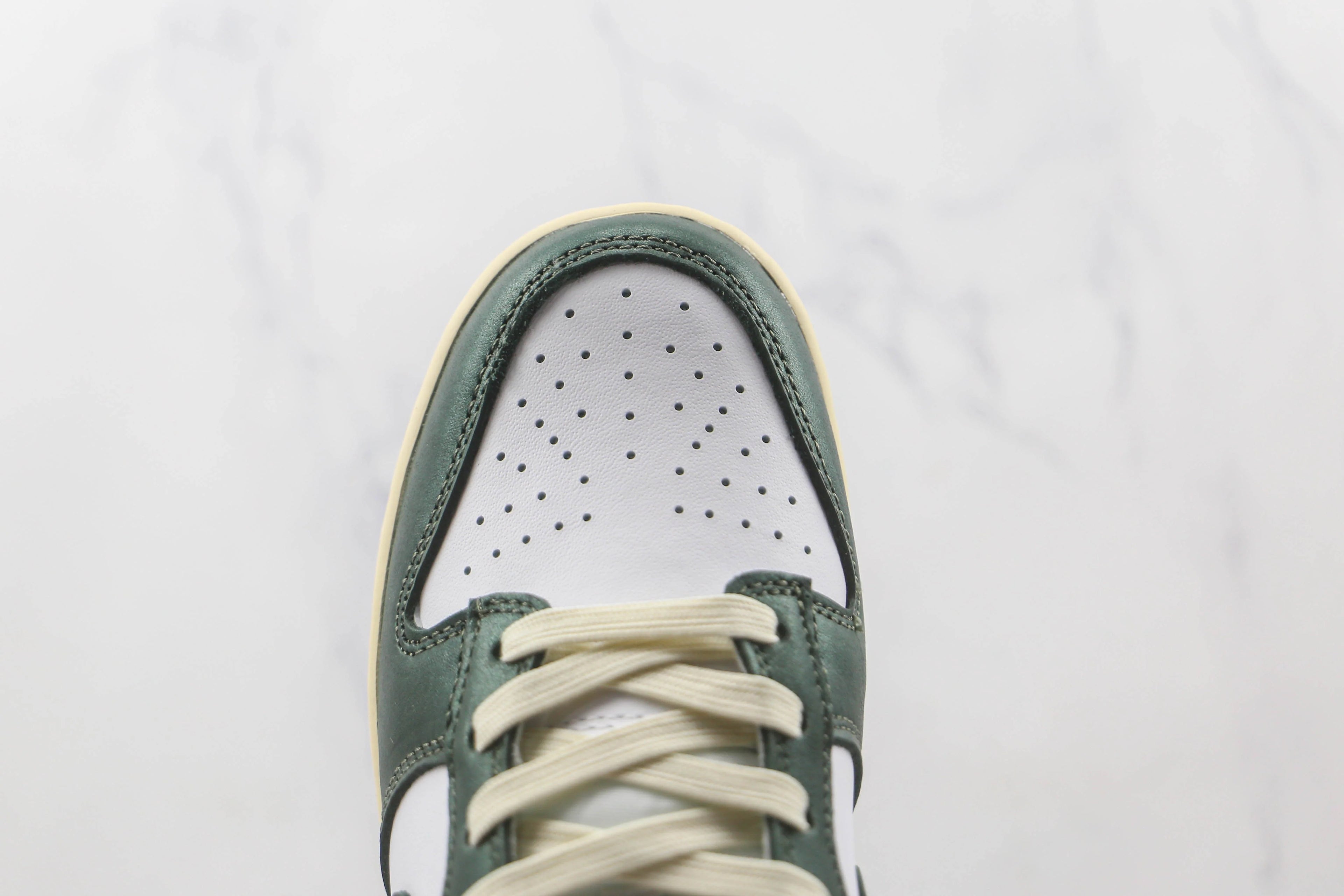 Nike Dunk Low Vintage Green W
