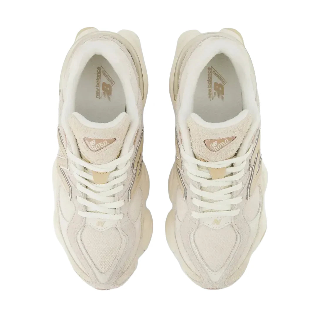 New Balance 9060 Bisque Sea Salt Bege