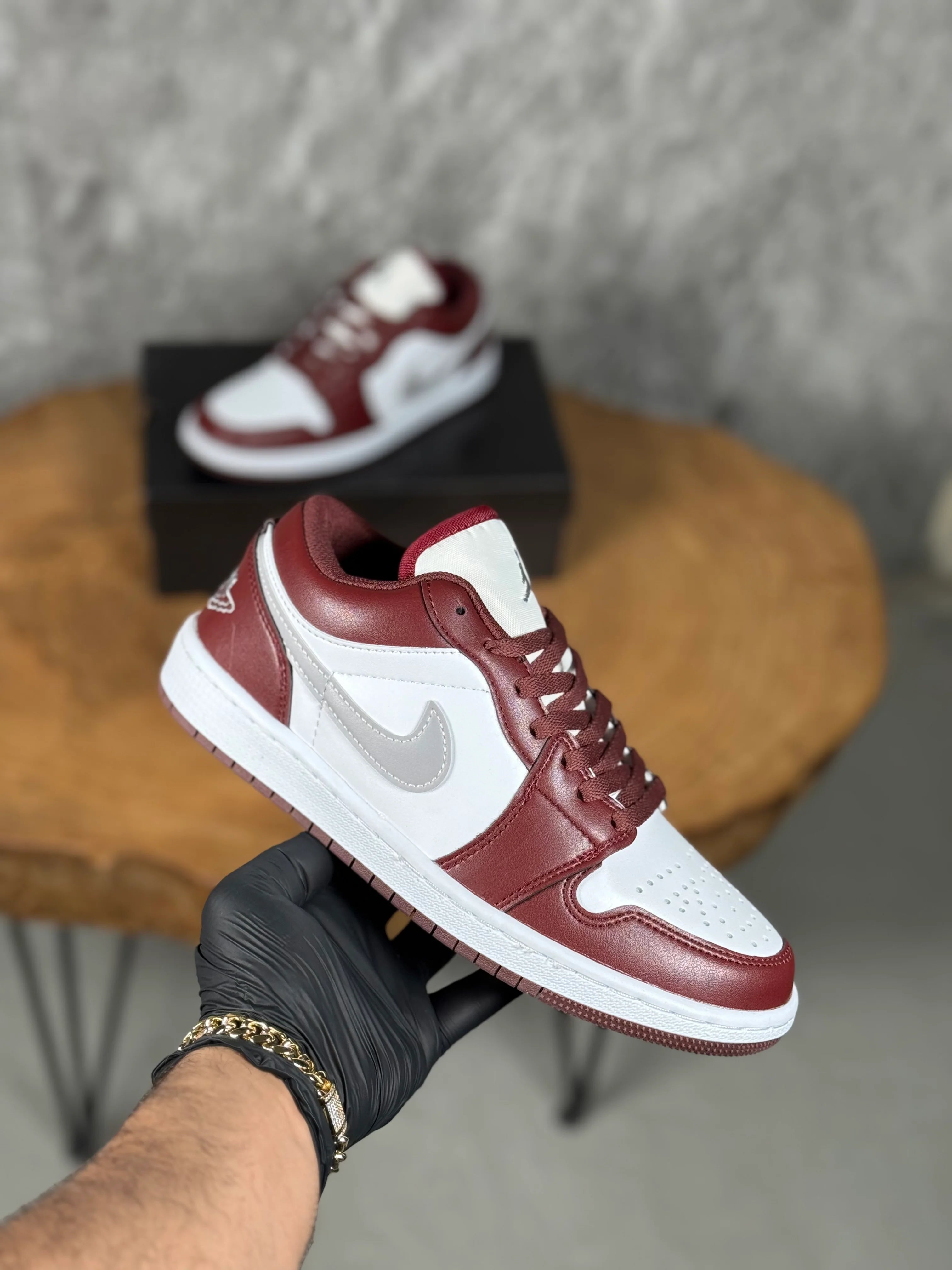 NIKE JORDON MODEL
