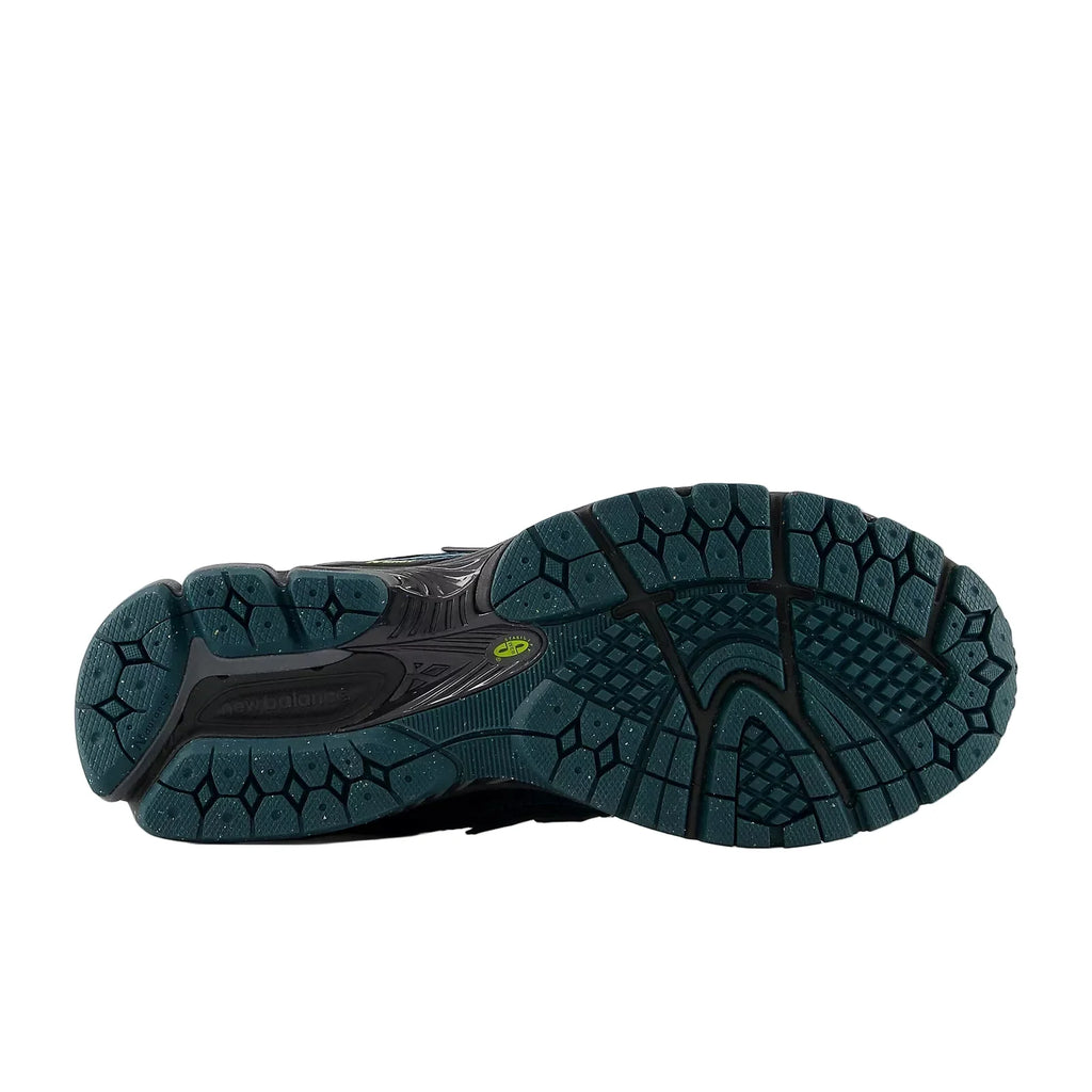 New Balance 1906R Medusa Green Black