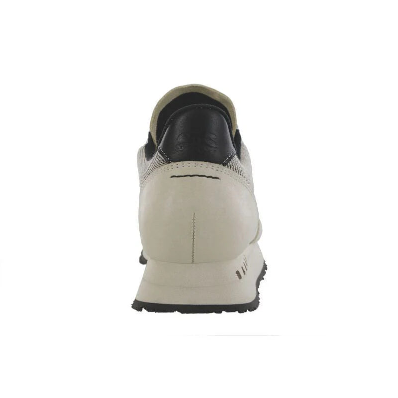 Women's 7eventy6ix-X 76 Sneaker in Monahans