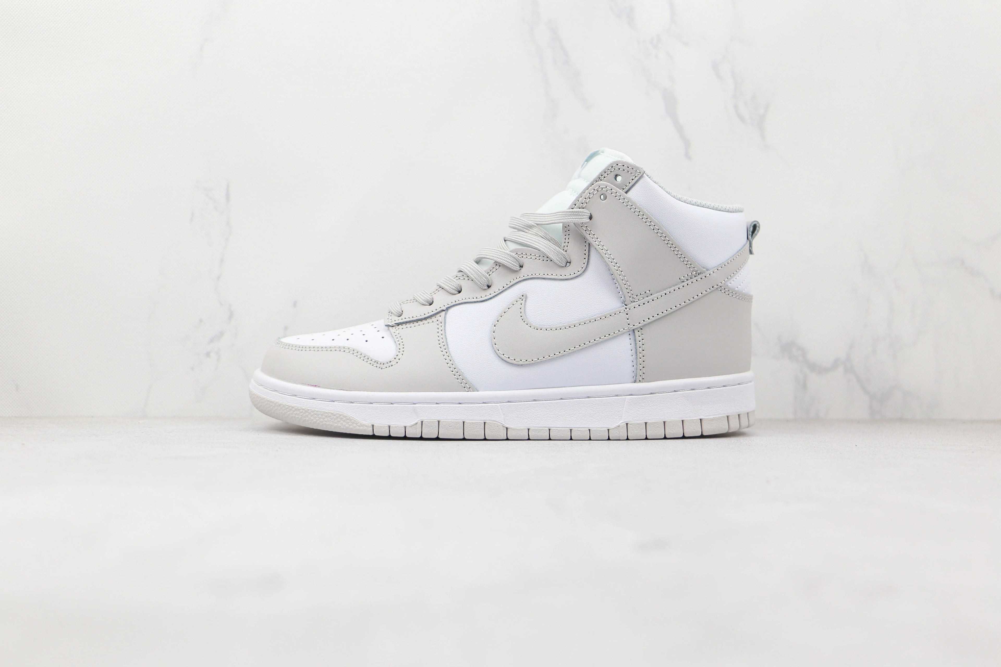 Nike Dunk High Vast Grey