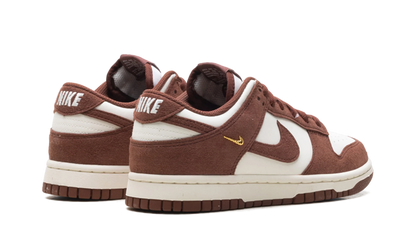 Dunk Low WMNS "Red Sepia Gold Mini Swoosh" IB4417 104