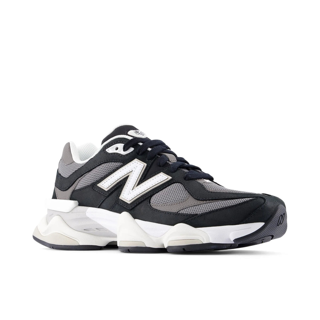 Unisex 9060 in Black
