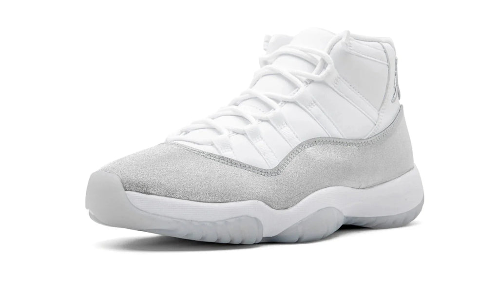 AIR JORDAN 11 RETRO WMNS METALLIC SILVER