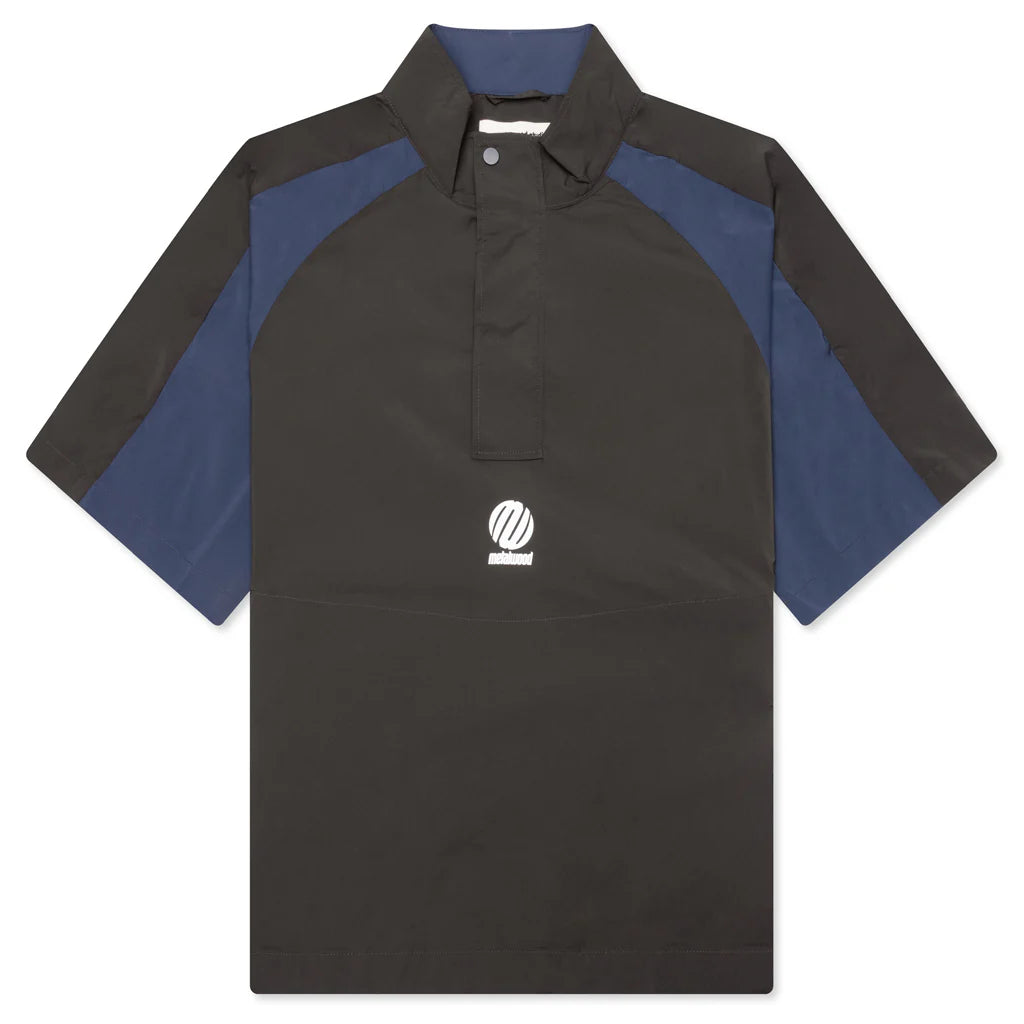 Short Sleeve Paneled Wind Shirt Black Navy
