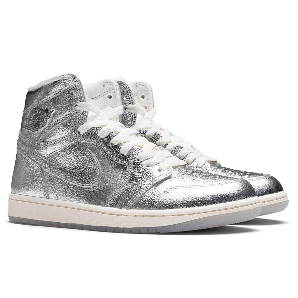Womens Air Jordan 1 Retro Hi OG Metallic Silver Photon Dust Sail
