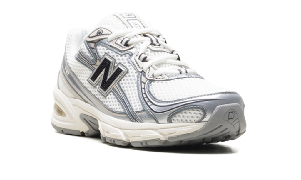 740 "White/Linen/Black" U740JSG