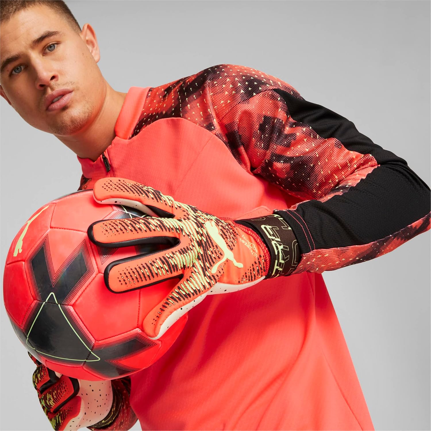 PUMA ULTRA Ultimate 1 NC Goalkeeper Gloves Orange