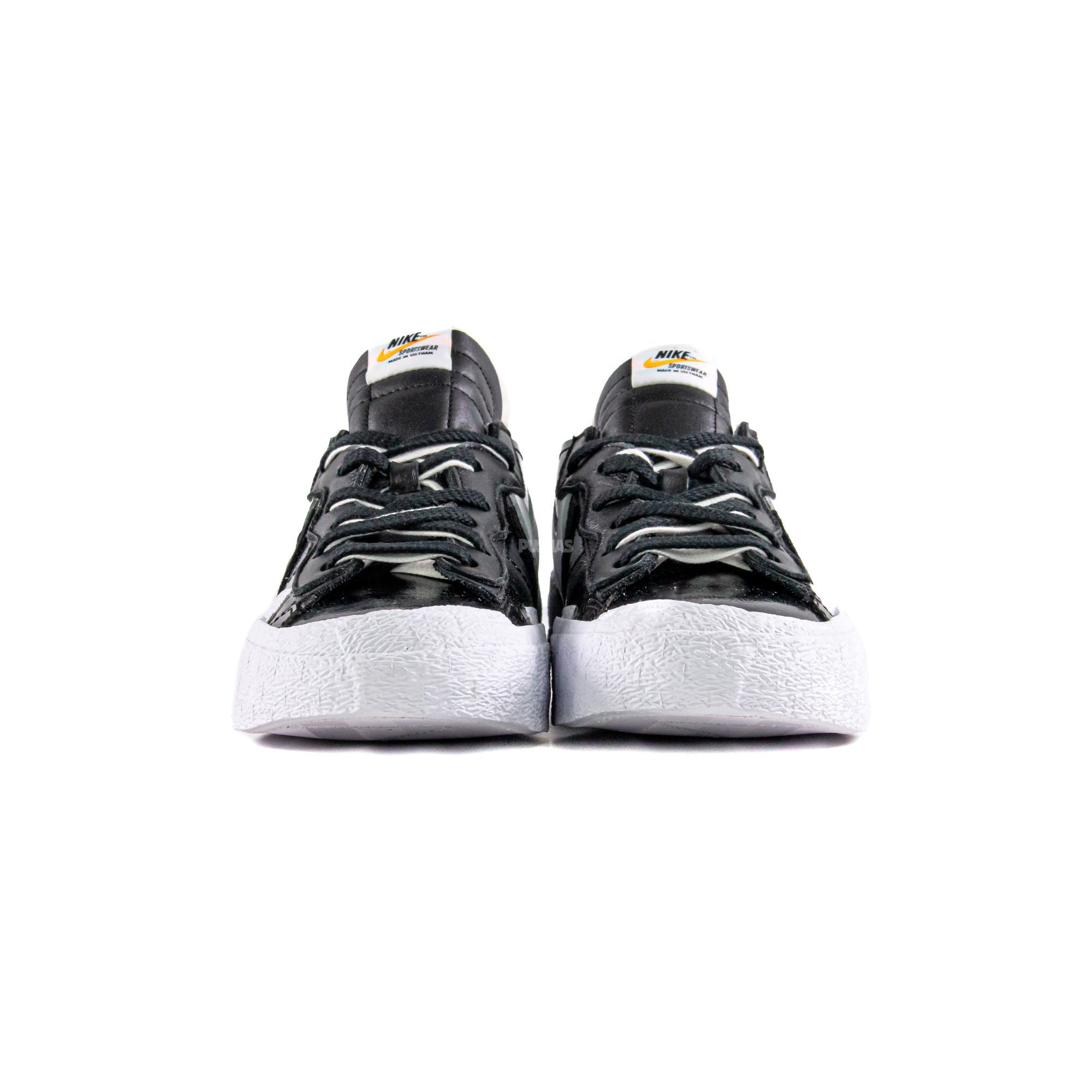 Blazer Low x Sacai 'Black Patent Leather' (2022)