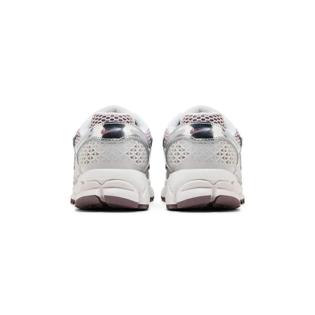 Zoom Vomero 5 'Sail Light Orewood Brown' W (2023)