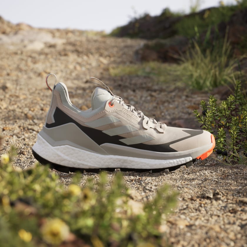 Women Terrex Free Hiker 2.0 Low Gore-Tex Hiking Shoe in Wonder Beige Grey