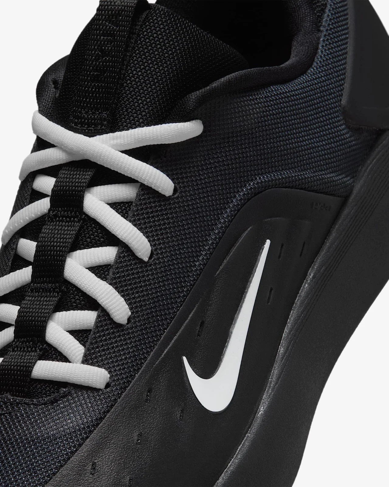 Nike SB Nyjah Zoom 4 Black White