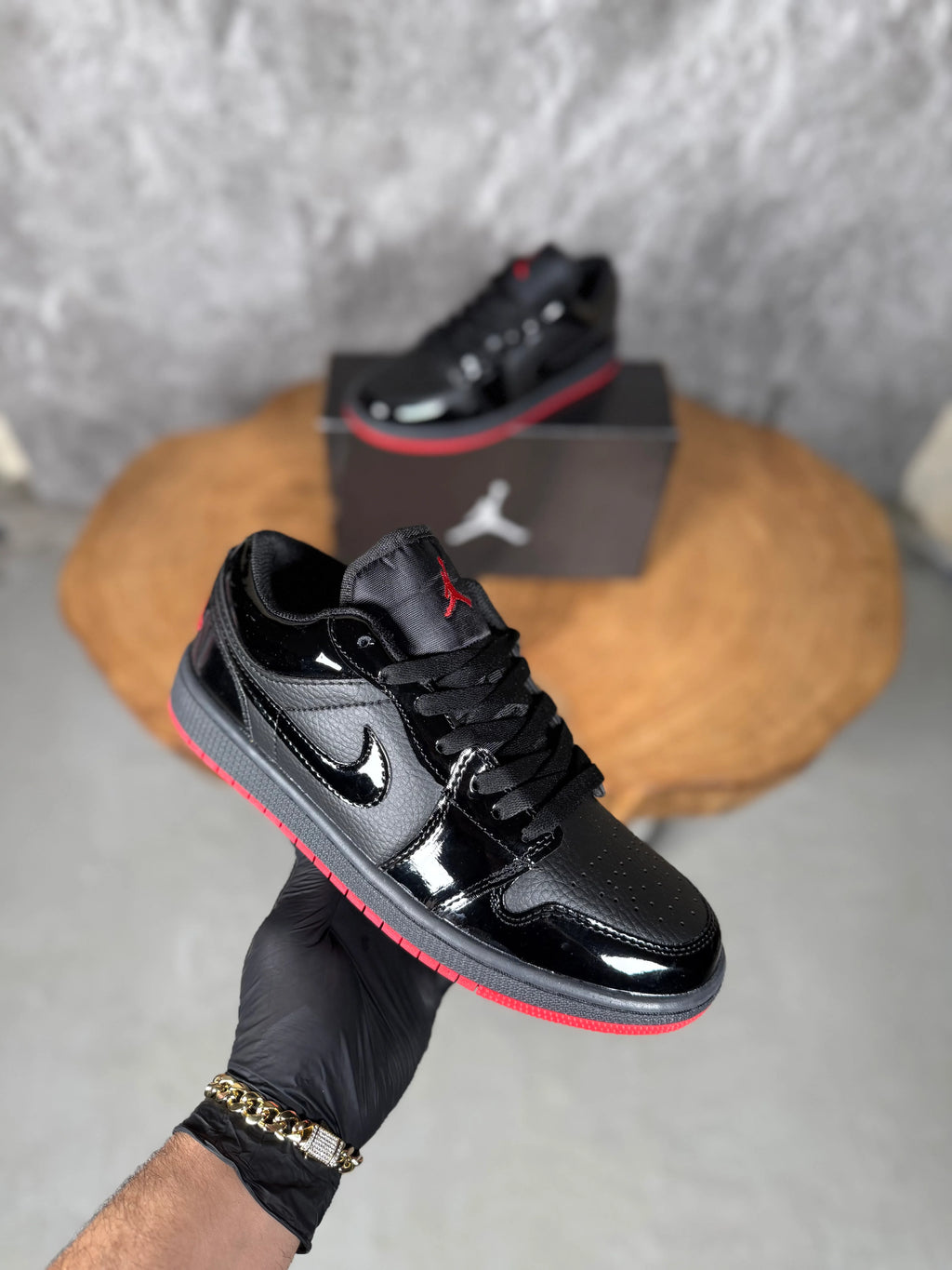 NIKE JORDON MODEL