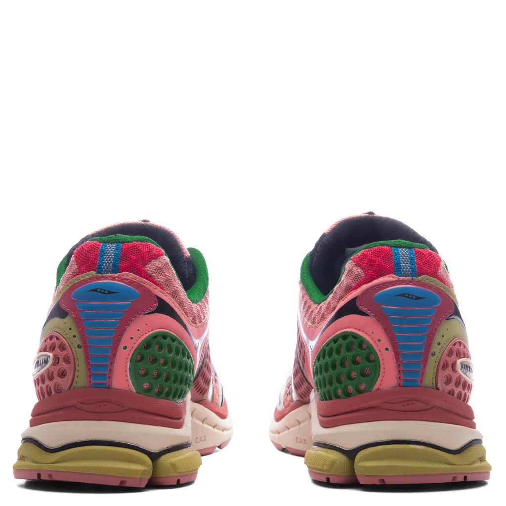 Saucony x Jae Tips Progrid Triumph 4 Virginia Creeper Peach Leaf