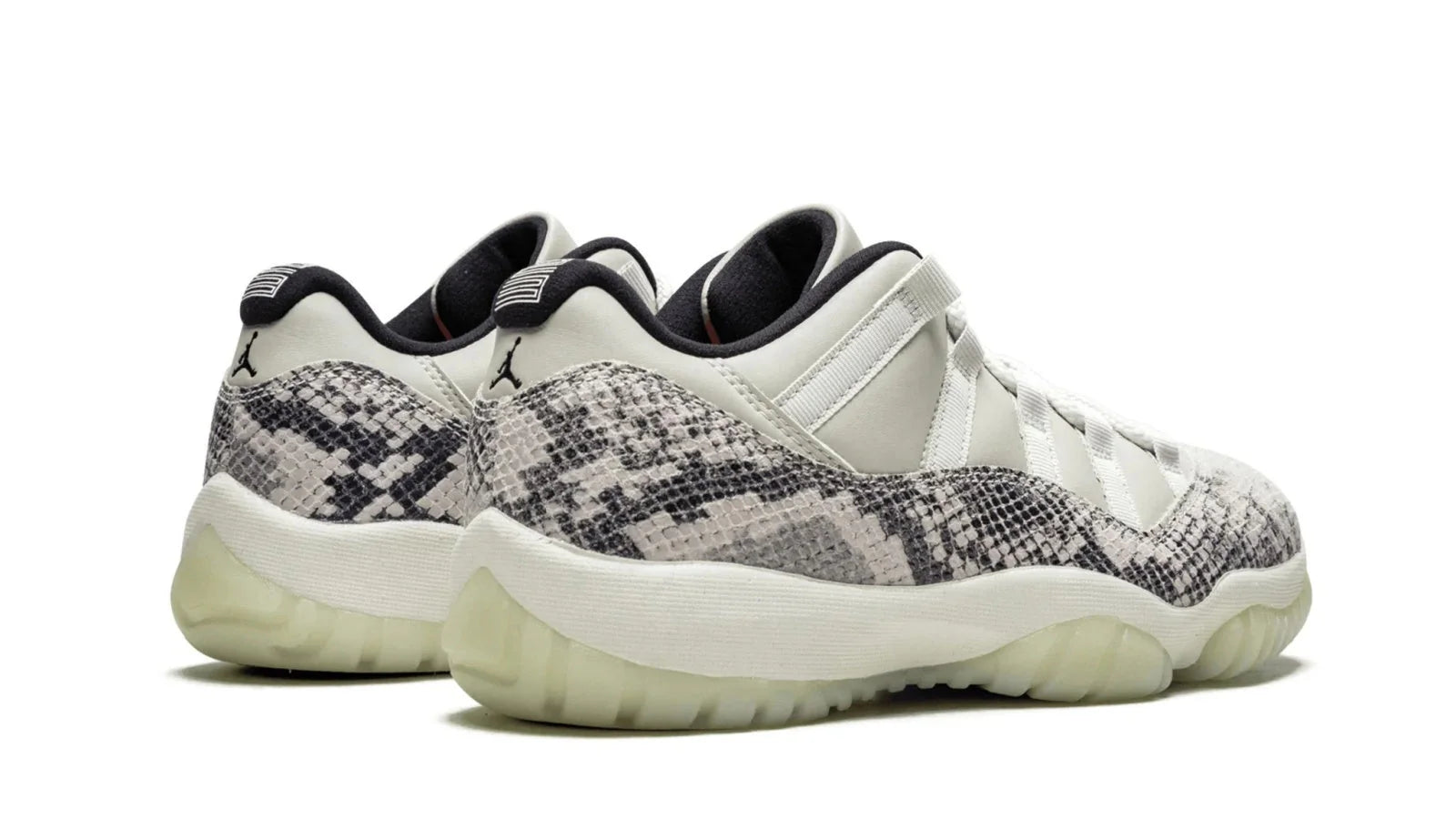 Air Jordan 11 Retro Low Snakeskin Light Bone