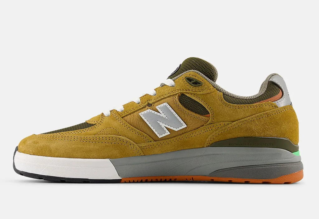 New Balance Andrew Reynolds 933 Wheat Silver Olive