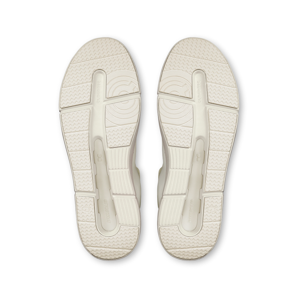 Women's THE ROGER Advantage