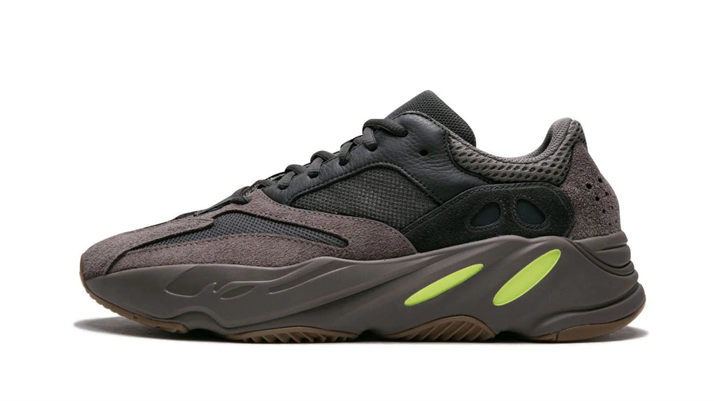 YEEZY BOOST 700 Mauve