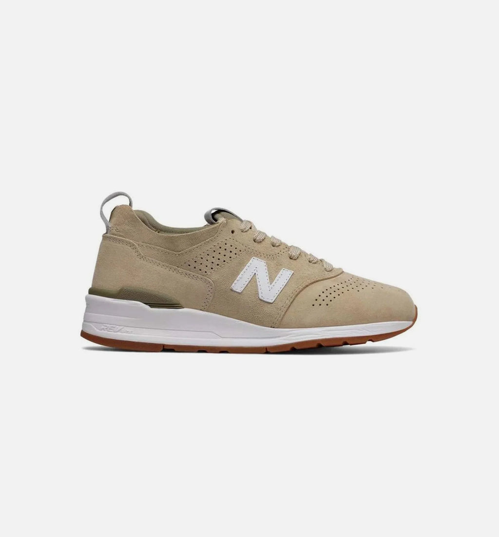 M997 Deconstructed Pig Suede Mens Shoe Sand Tan White
