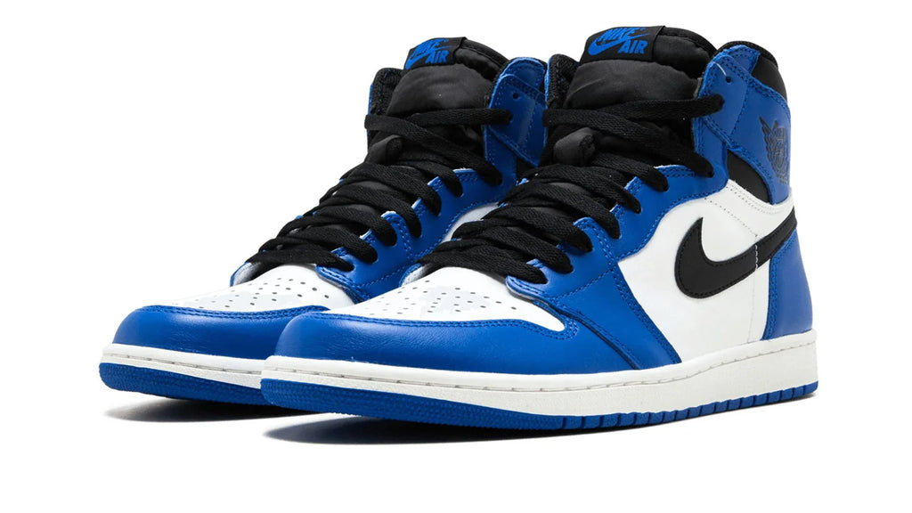 Air Jordan 1 Mid SE Game Royal Black Toe