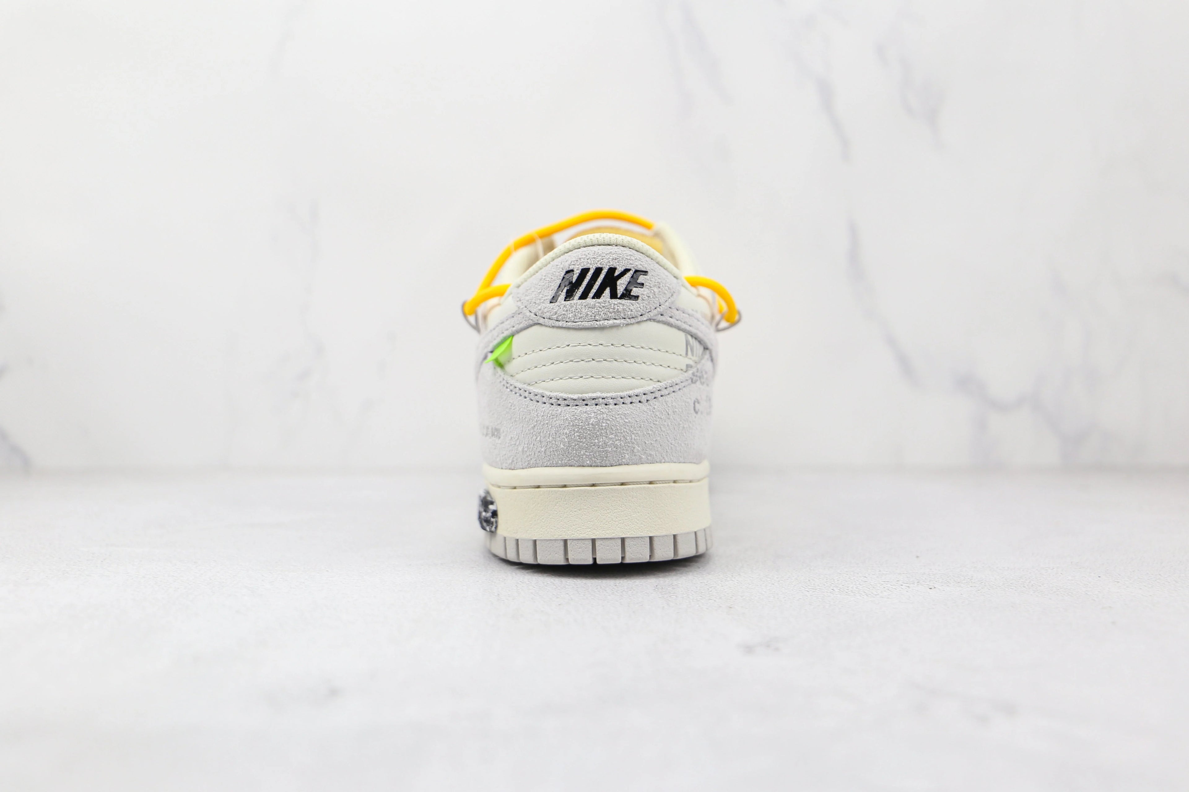 Nike Dunk Low Off White Lot 39