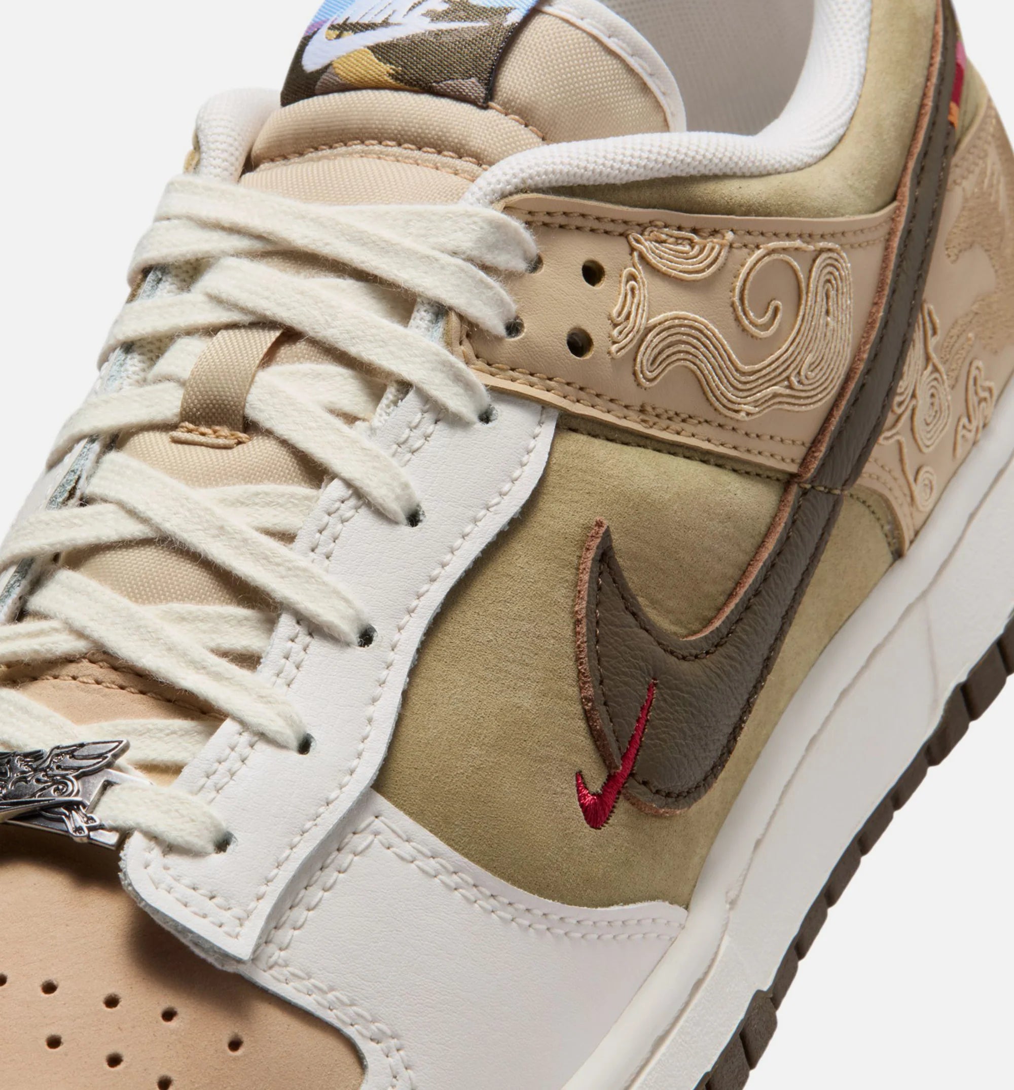 Dunk Low SE Lunar New Year Mens Lifestyle Shoe Linen Phantom Neutral Olive Dark Hazel