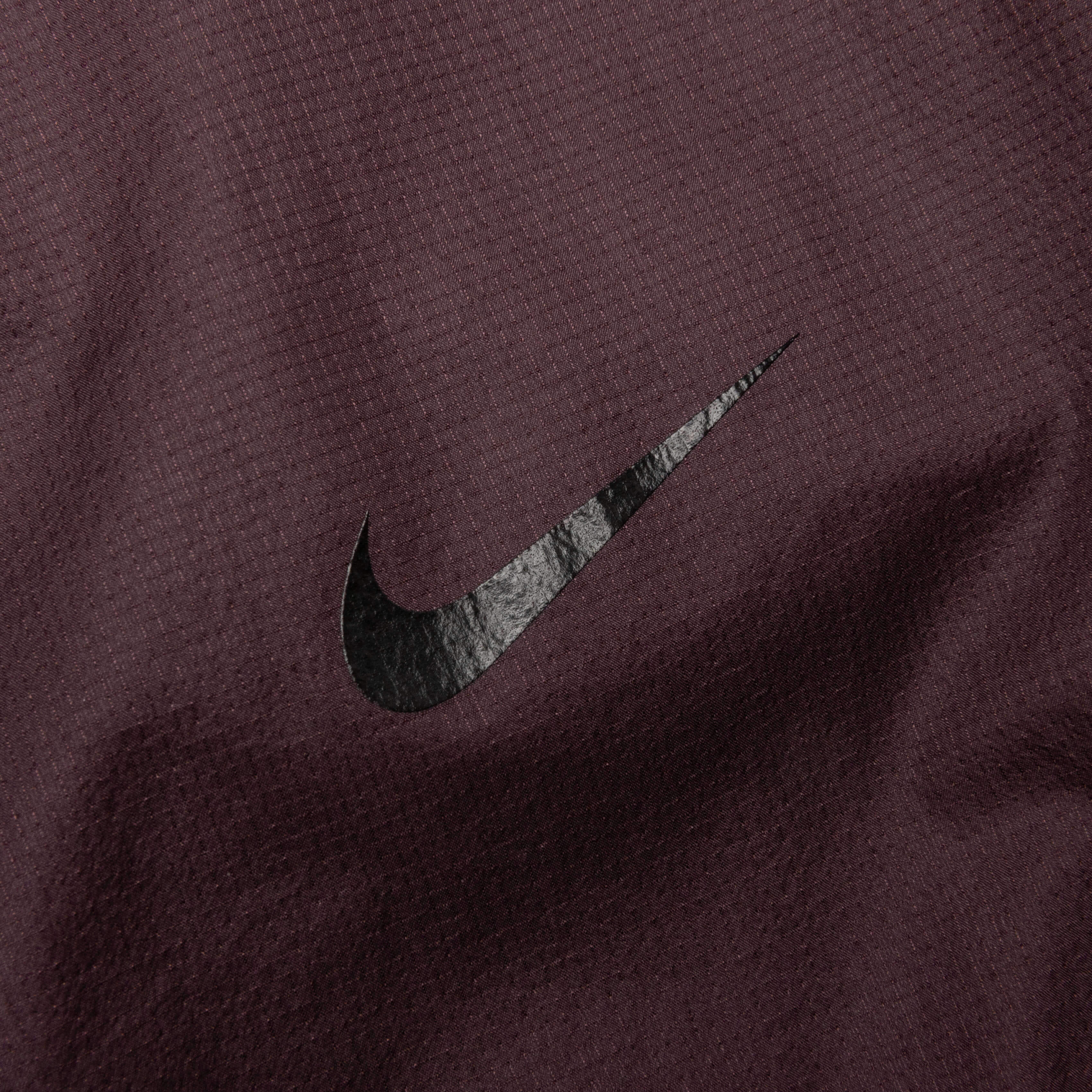 NRG Nocta Track Pant DR Dark Wine Black