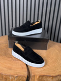 ZARA CASUAL MODEL
