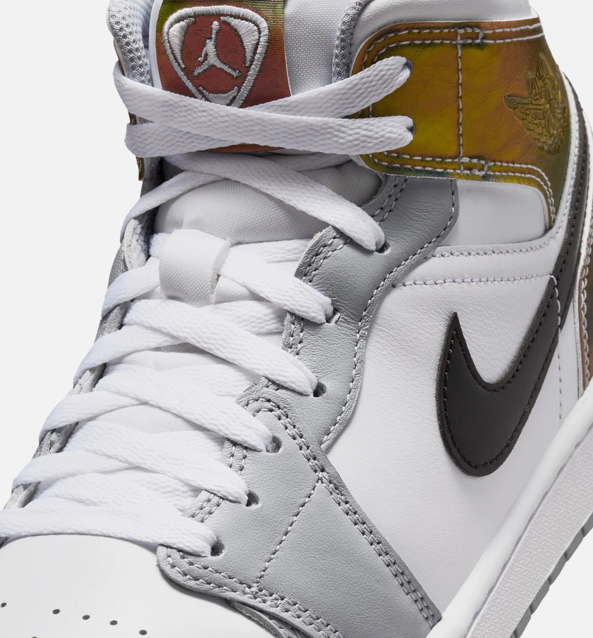 Air Jordan 1 Mid SE Mens Lifestyle Shoe Black White Wolf Grey