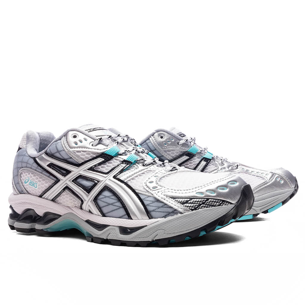 Gel Nimbus 101 White Piedmont Grey