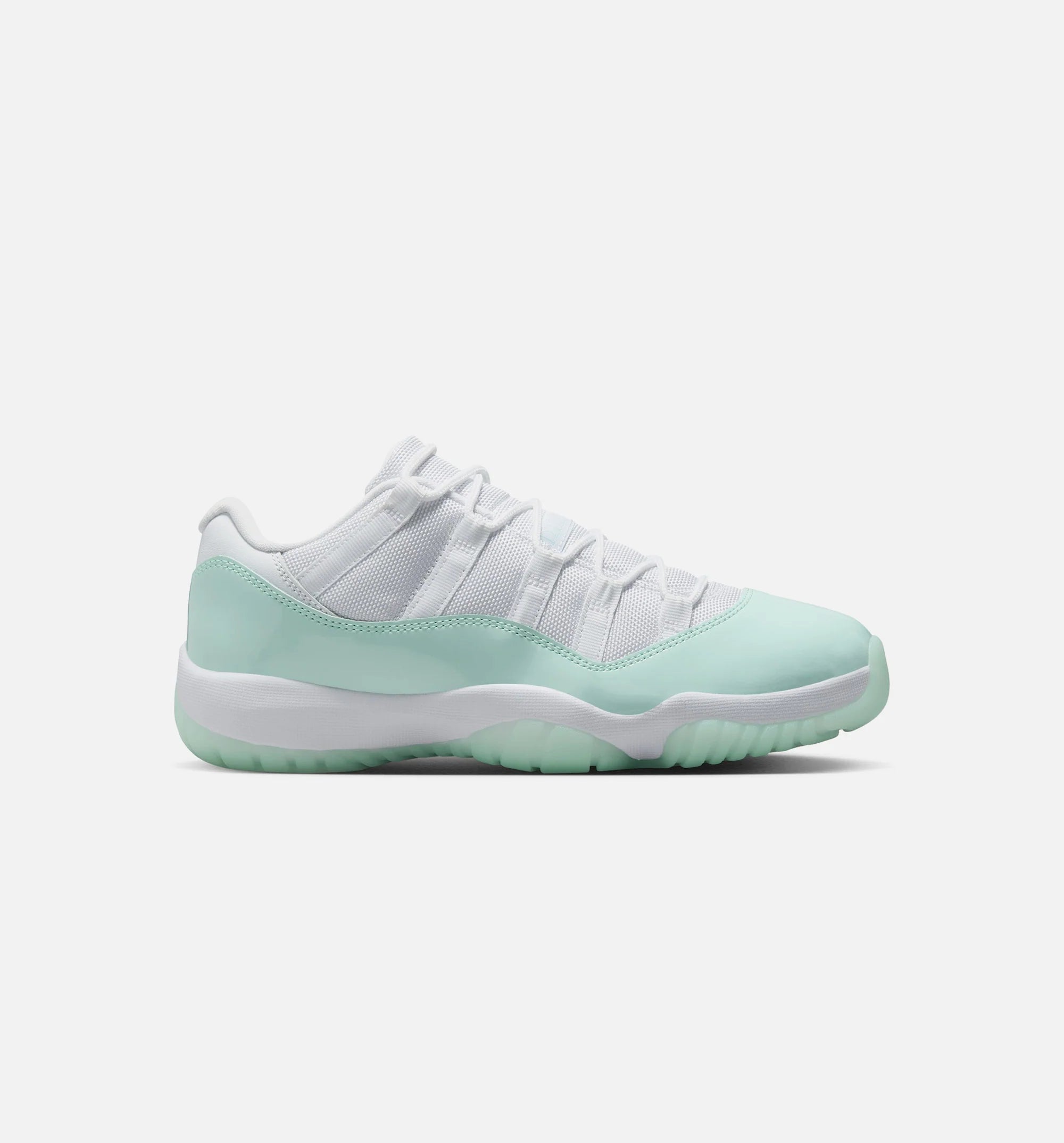Air Jordan 11 Retro Low Igloo Womens Lifestyle Shoe White Igloo