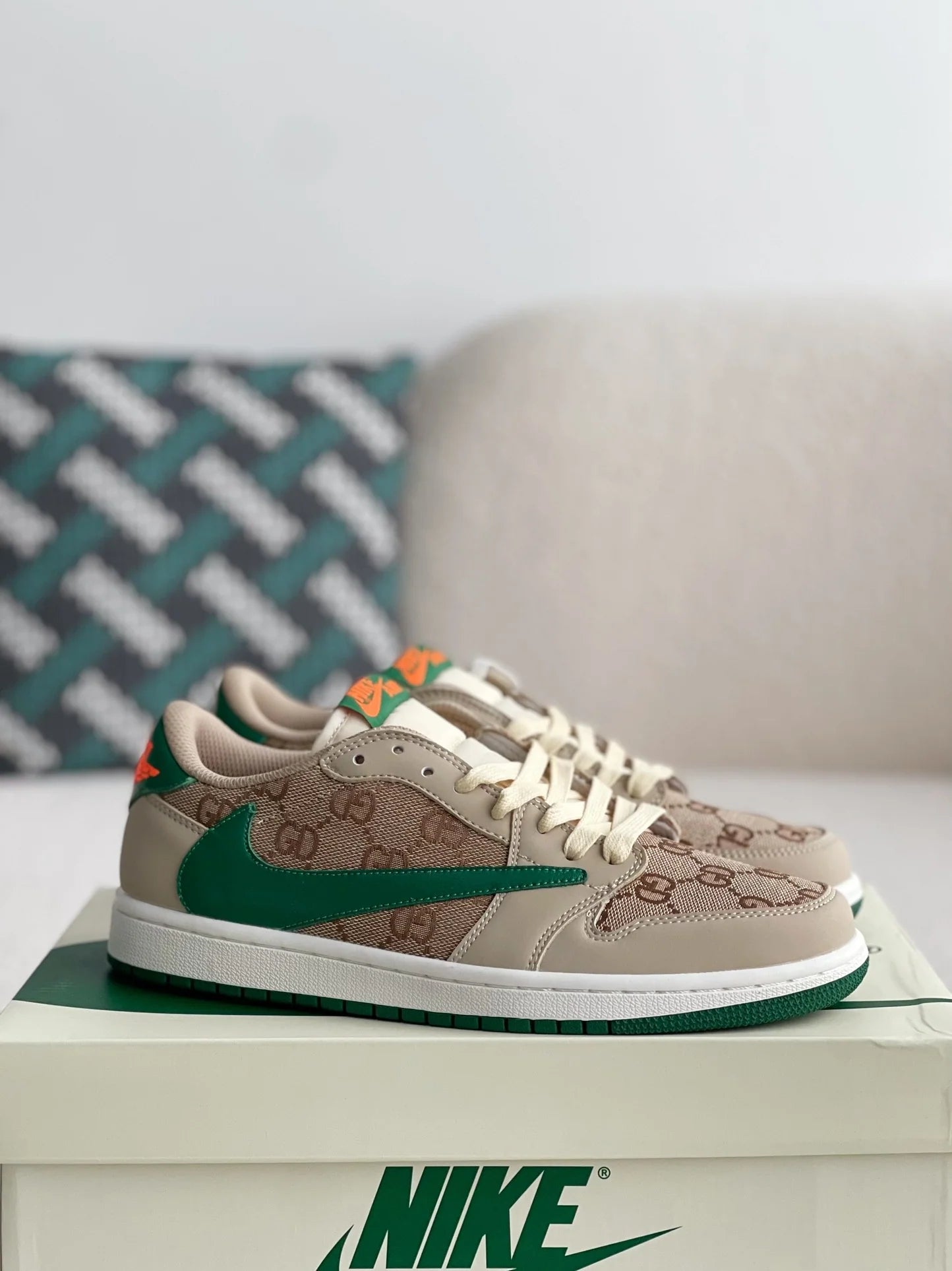 Gucci x Nike Dunk Low Sneaker