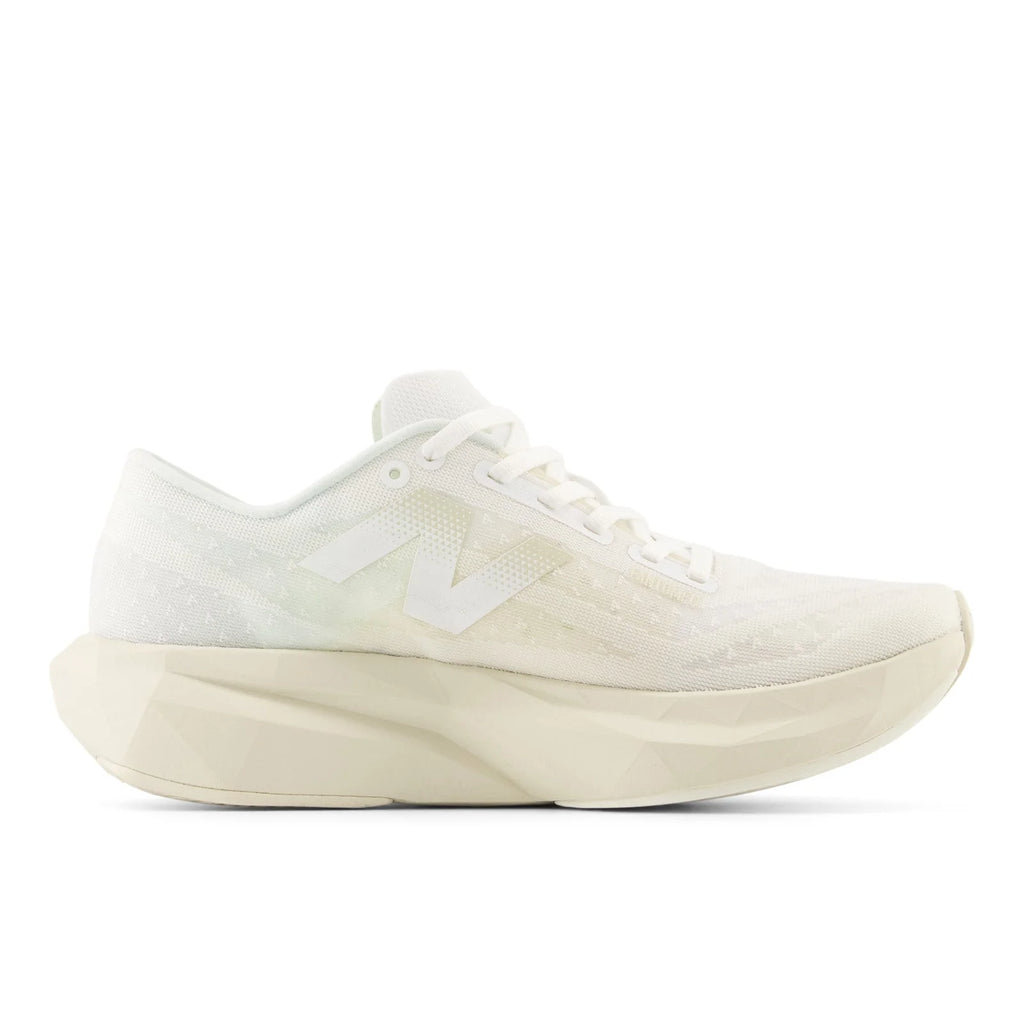 Women's FuelCell Rebel v4