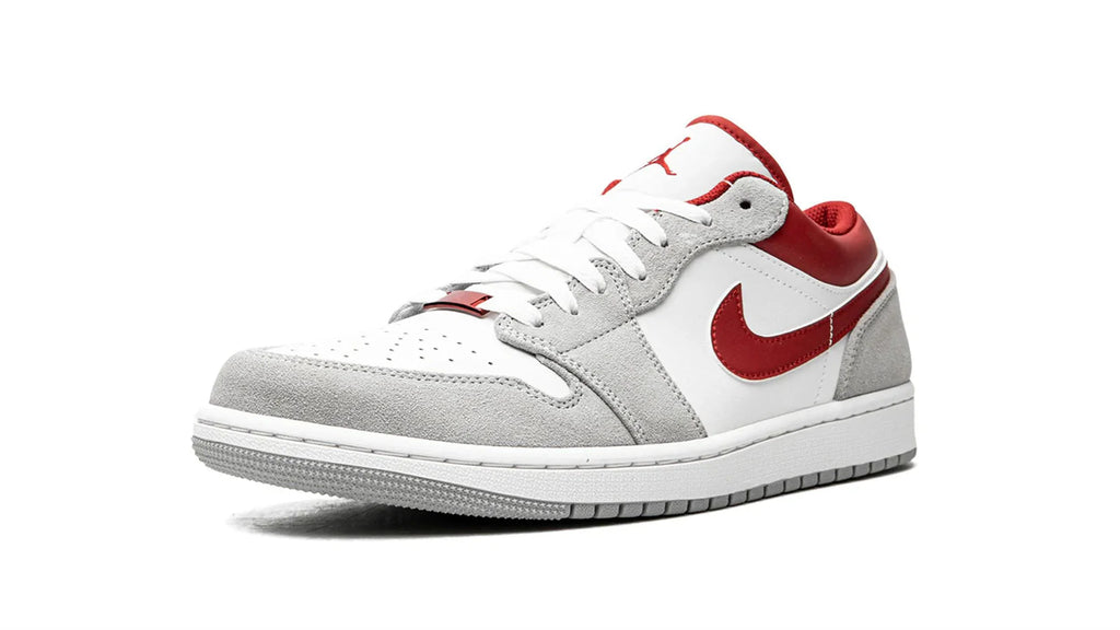 AIR JORDAN 1 LOW SE White Grey Red