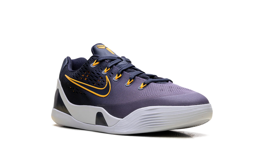 Kobe 9 EM Low GS "Fade" IM6641 400