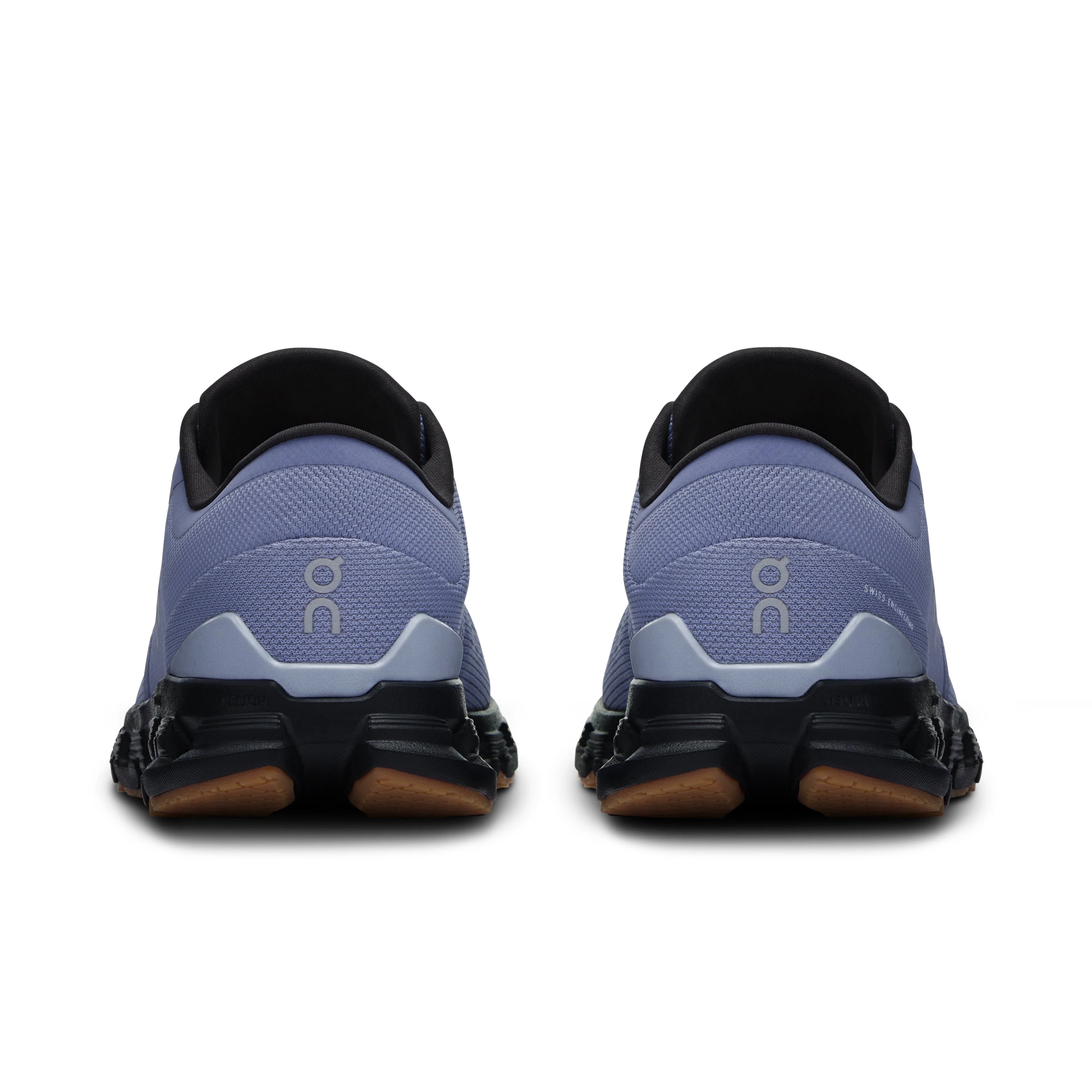 Women's Cloud X 4