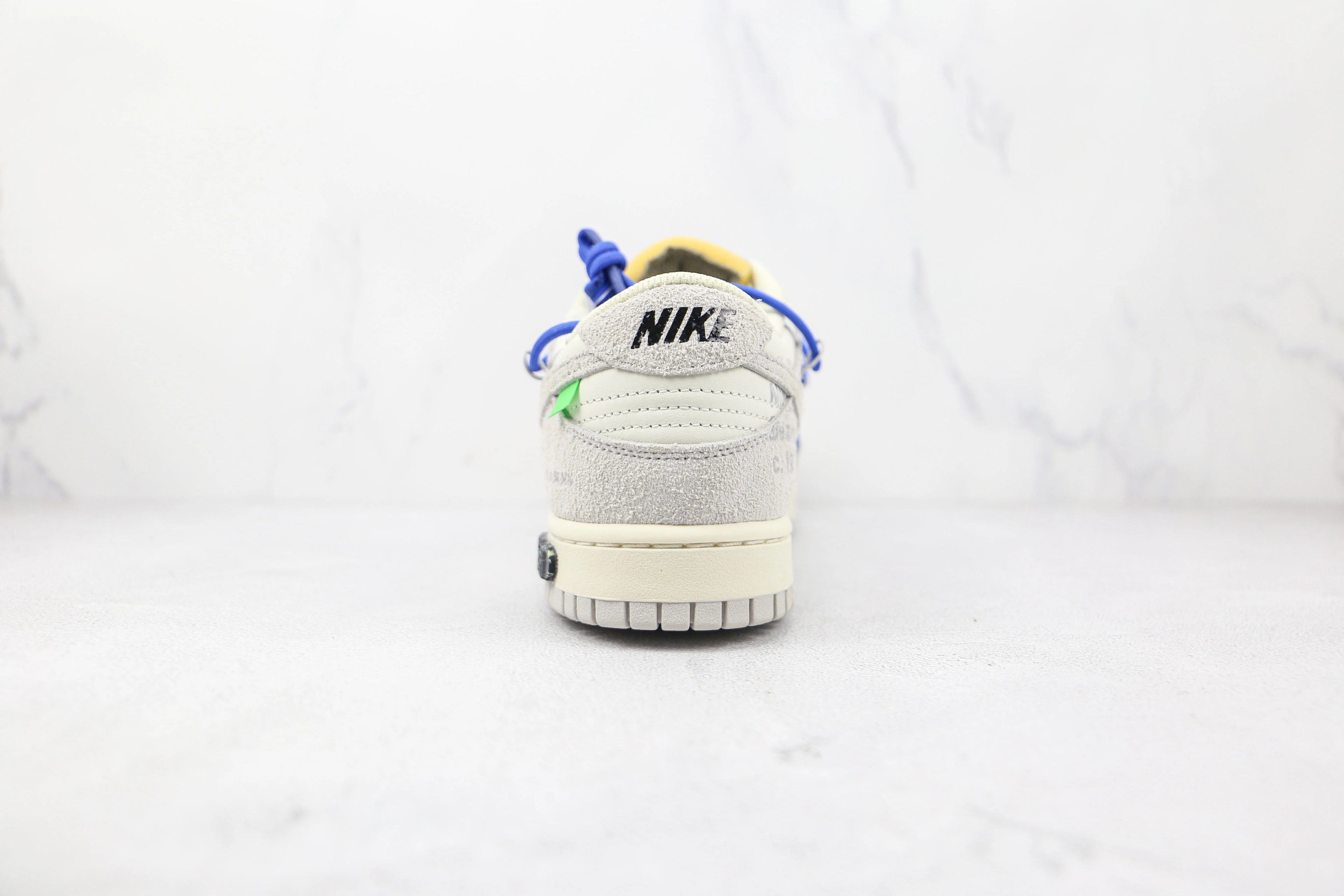 Nike Dunk Low Off White Lot 32