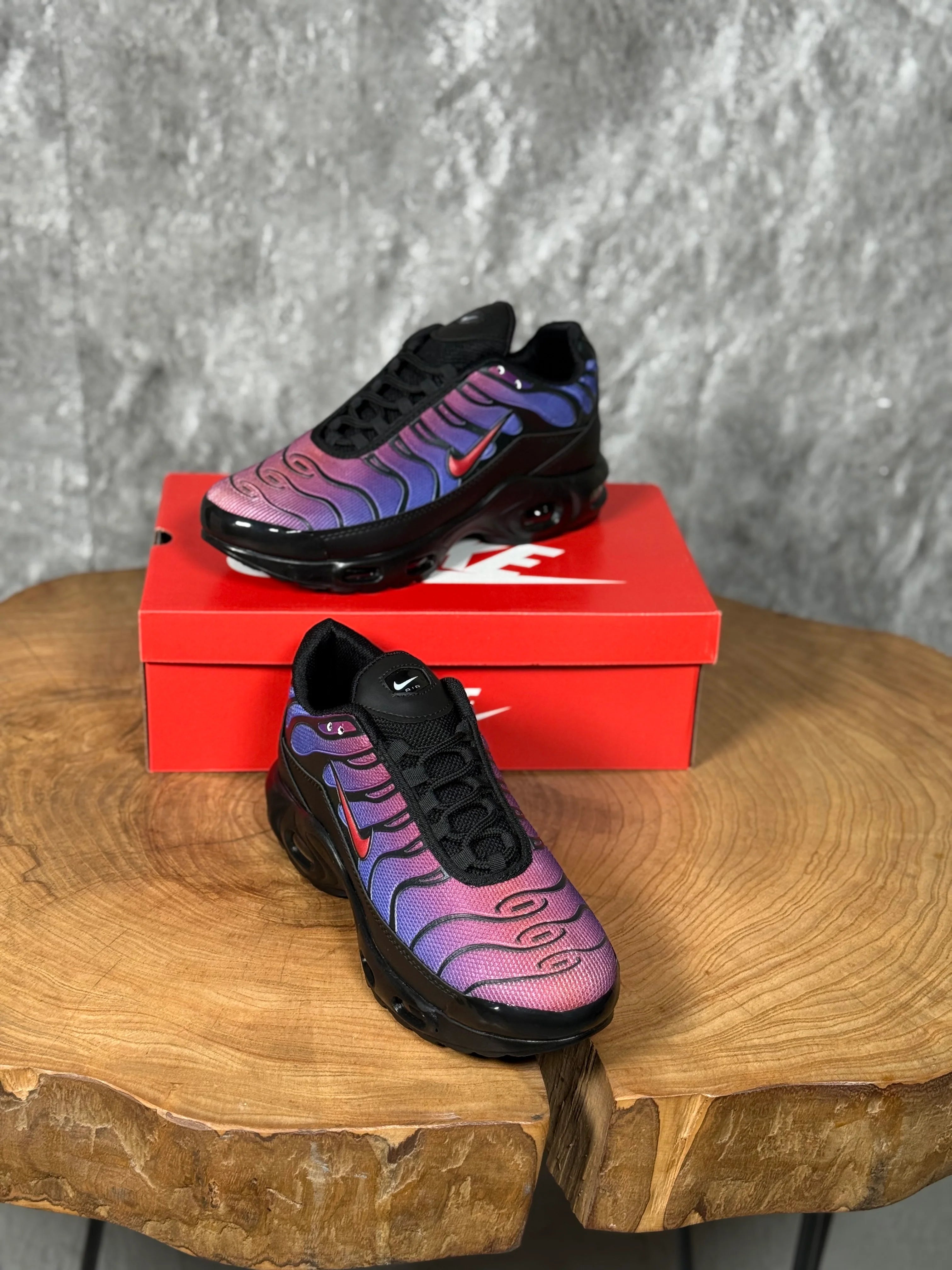 NIKE TN MODELİ