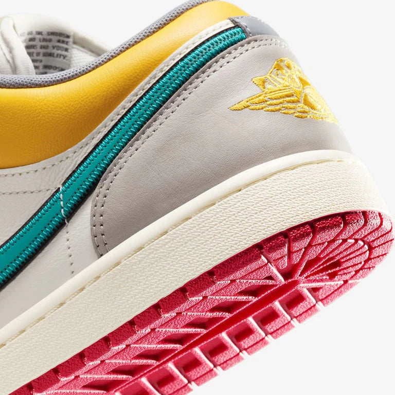 Jordan 1 Low Premium Lace Toggle