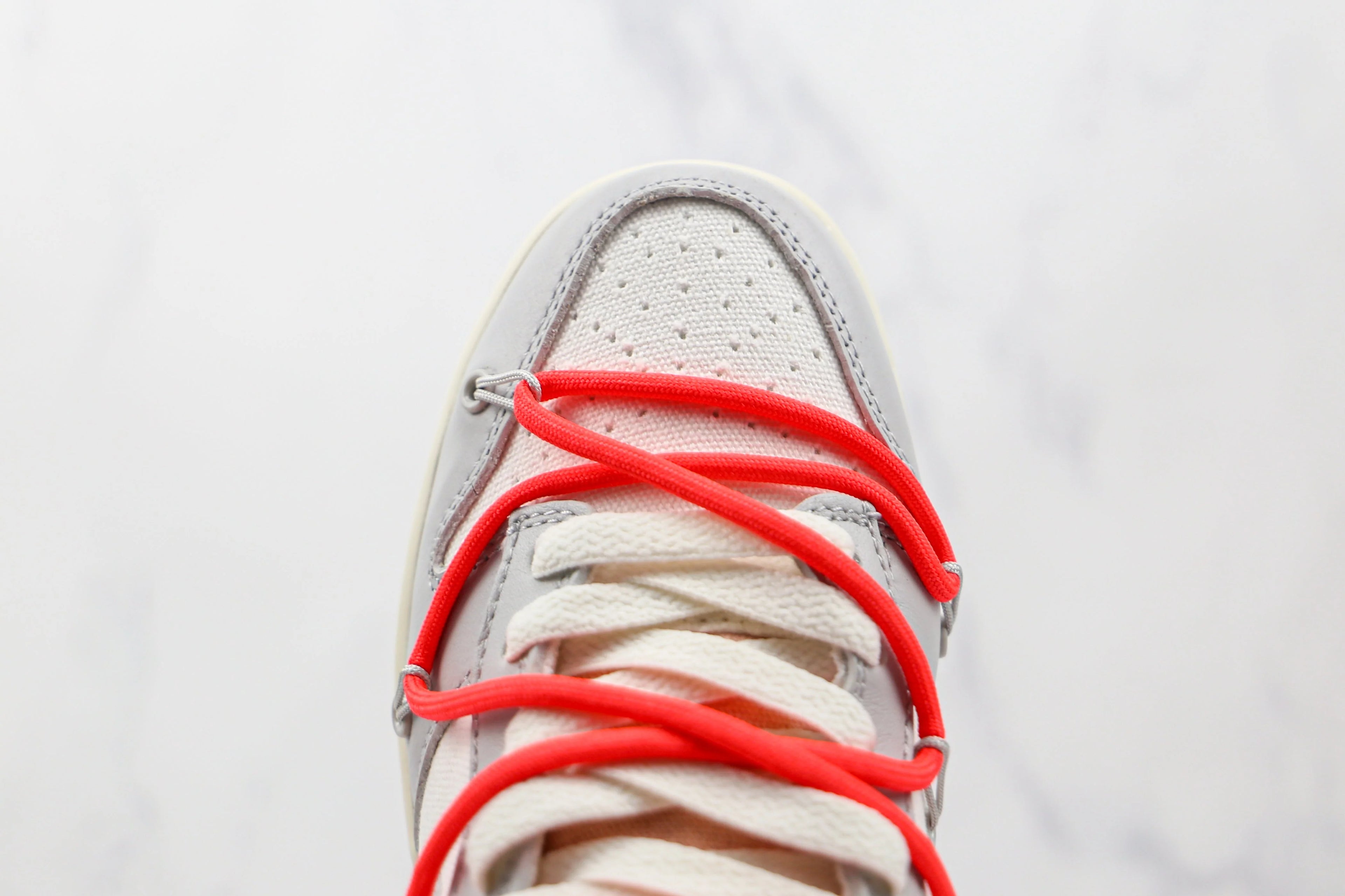 Nike Dunk Low Off White Lot 06