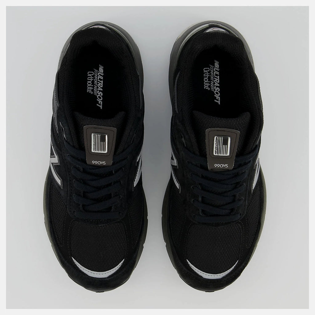 Women's 990v5